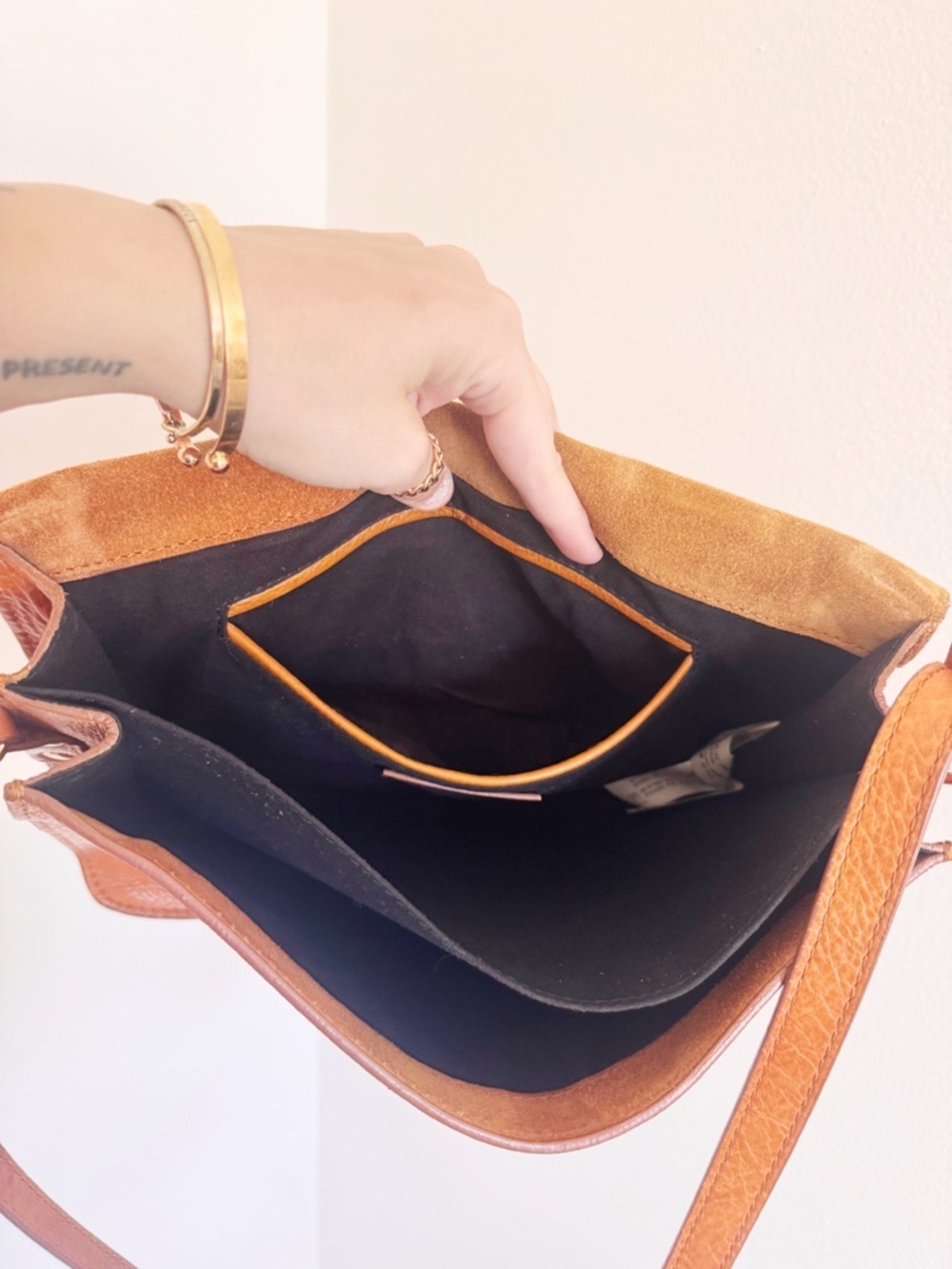 Zara Leather Shoulder Bag in Cognac Brown - Picture 7 of 7